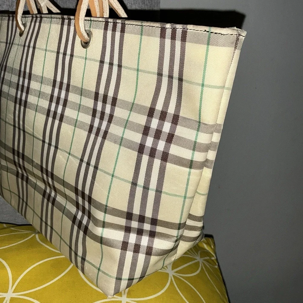 Burberry London Nylon Tote Bag Nova Check Beige Shopper‎ Minimalist Brown Green